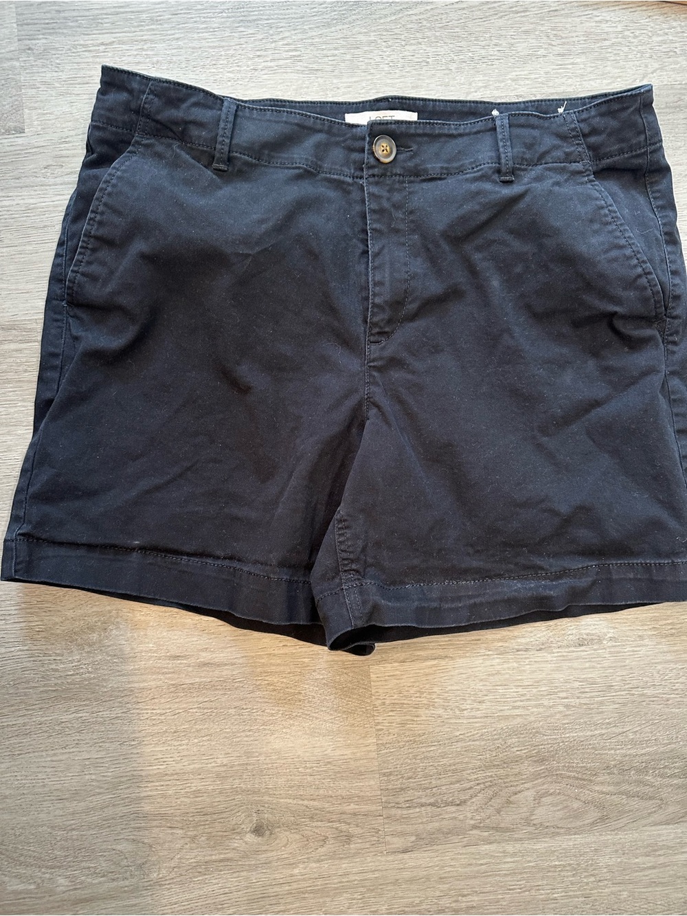 Loft sz 12 Black Shorts